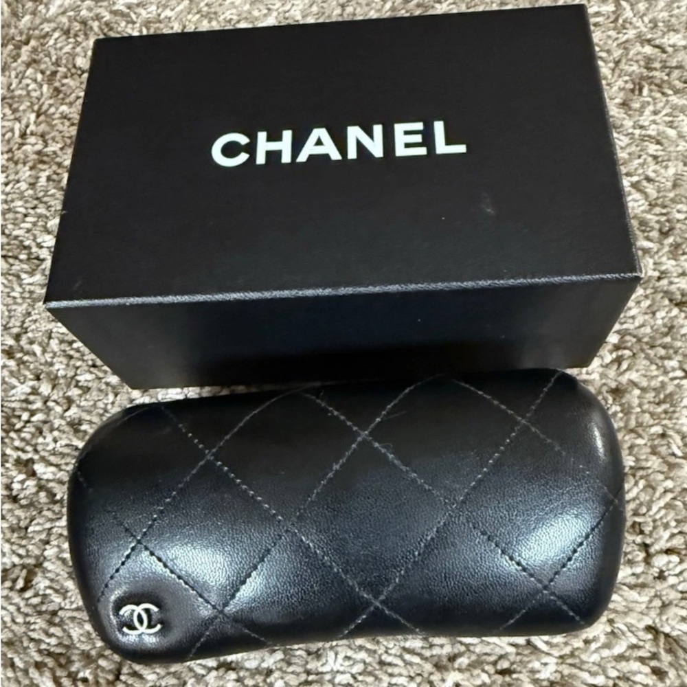 CHANEL Black Quilted Leather Sunglasses Case with Silver CC Emblem